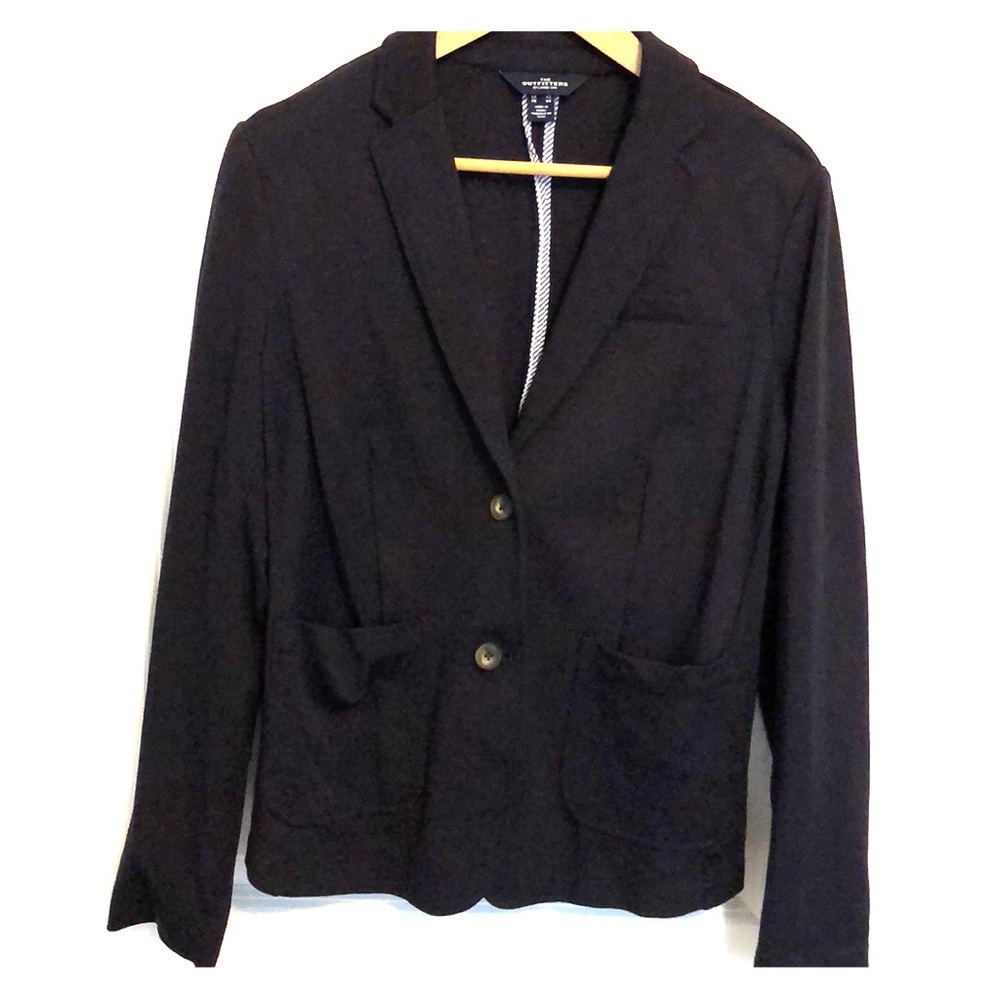 Lands End Travel Blazer in Navy